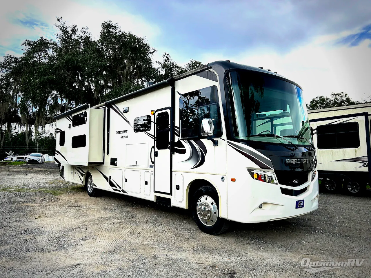 2020 Jayco Precept 36A dealer photo 1 from Optimum RV