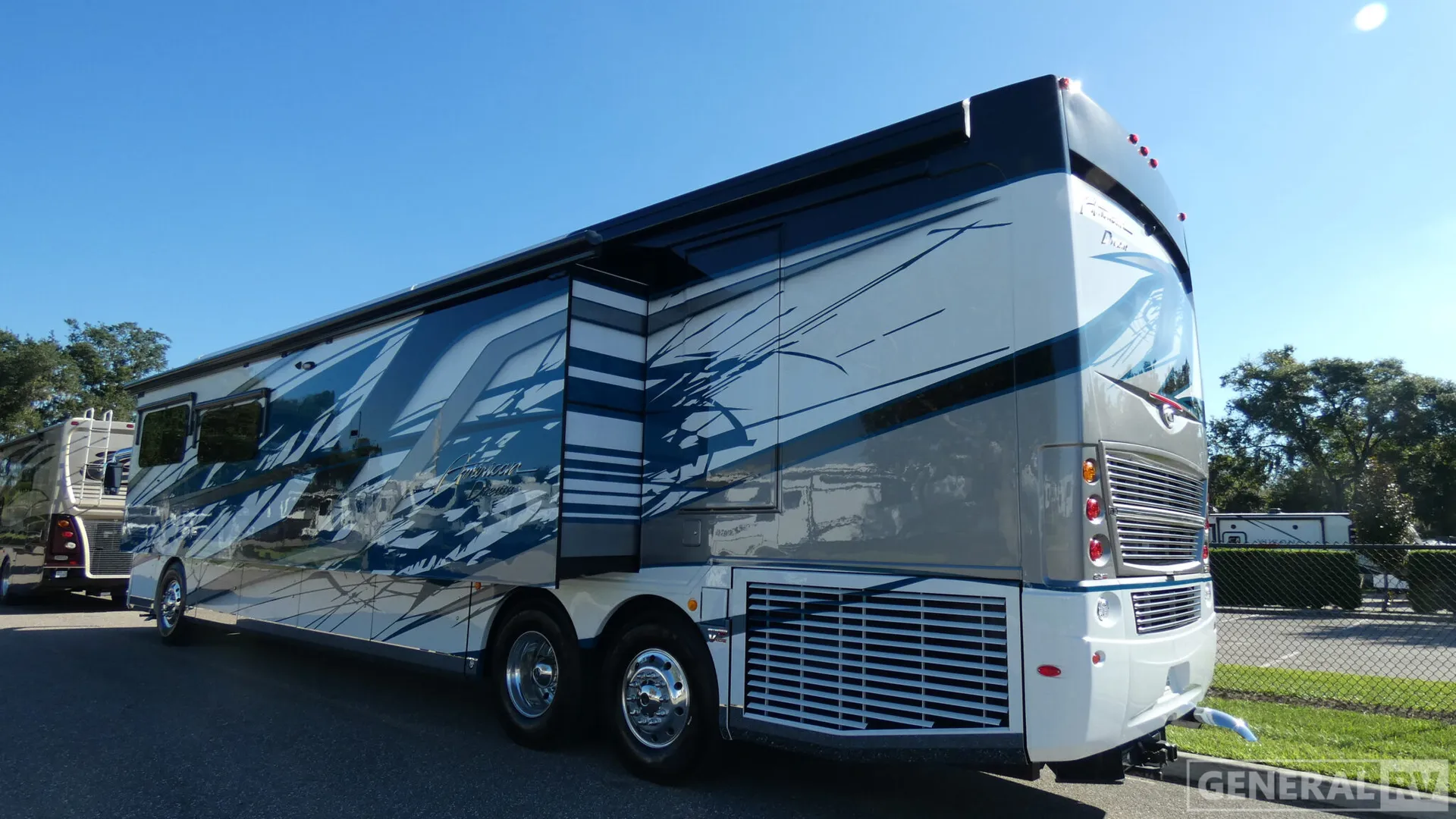 2026 American Coach American Dream 45A - Photo 4