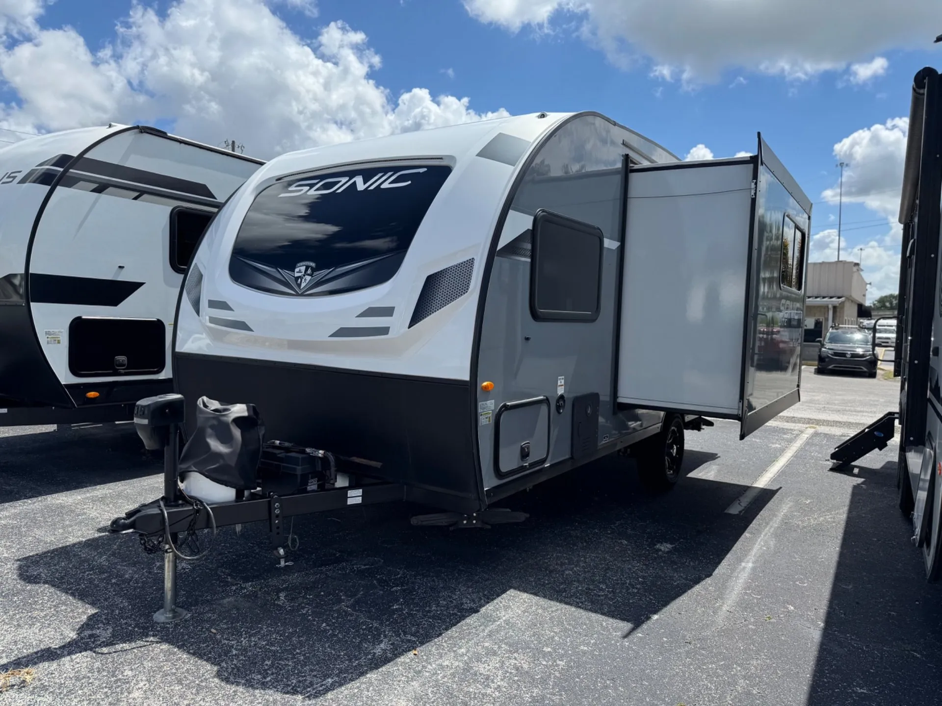 2024 Venture RV Sonic Lite SL169VMK - Photo 3
