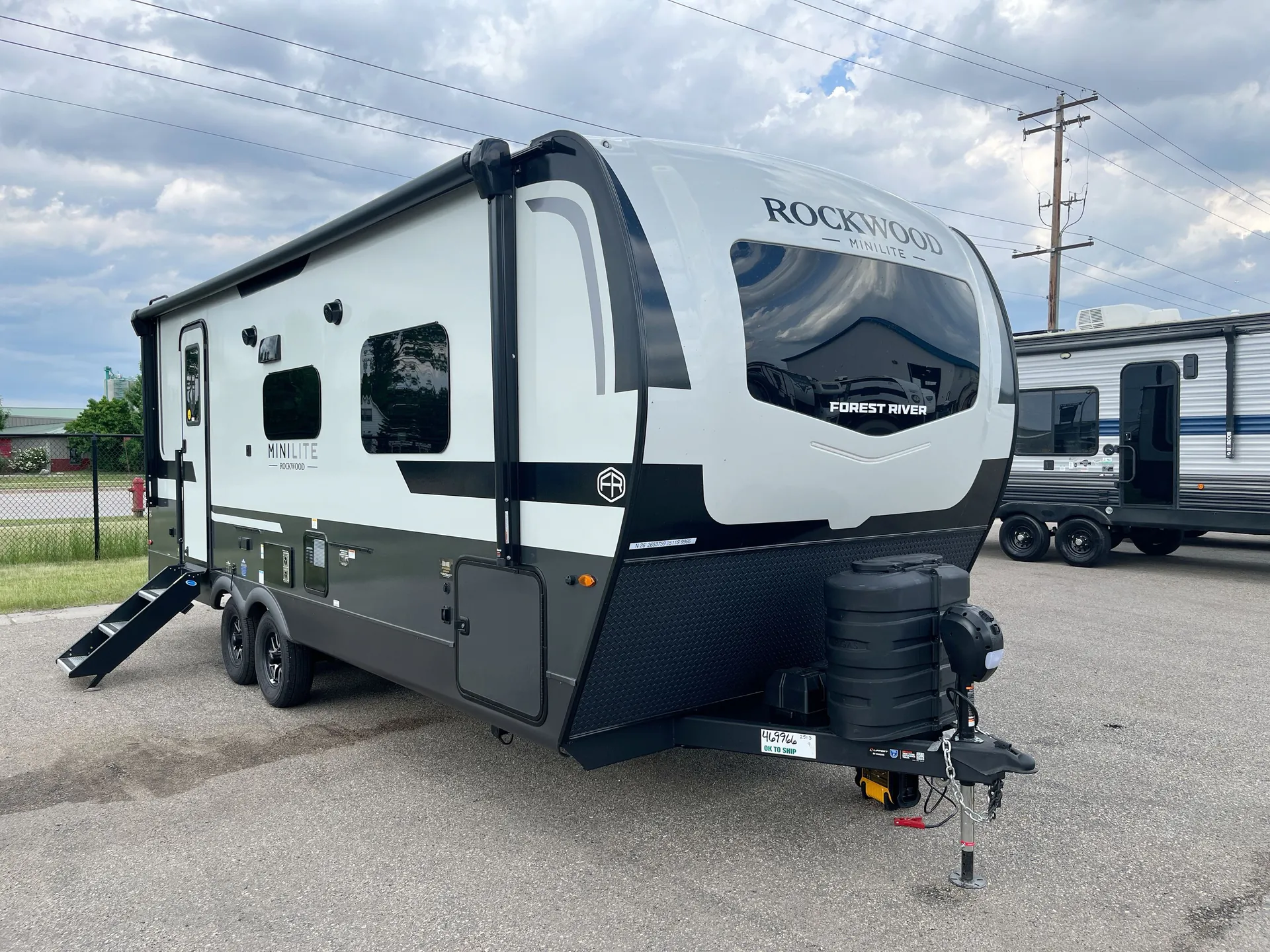 2026 Forest River Rockwood Mini Lite 2511S - Photo 2