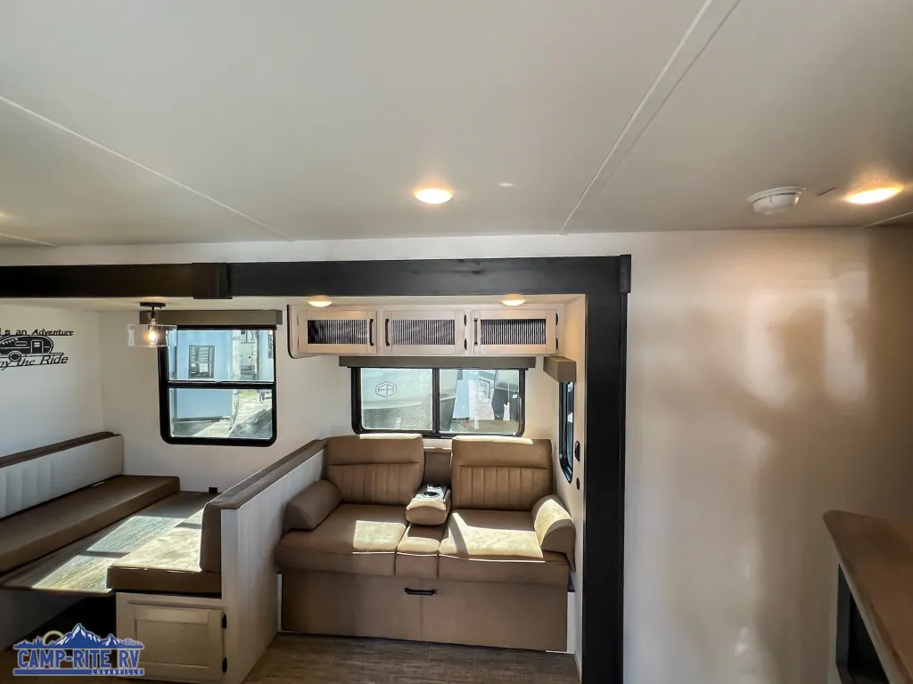 2027 Forest River Puma 32BHQS, Photos photo 9