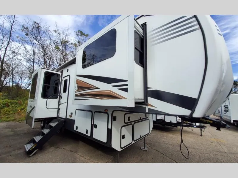 2021 KZ Durango Gold 386FLF - Main photo