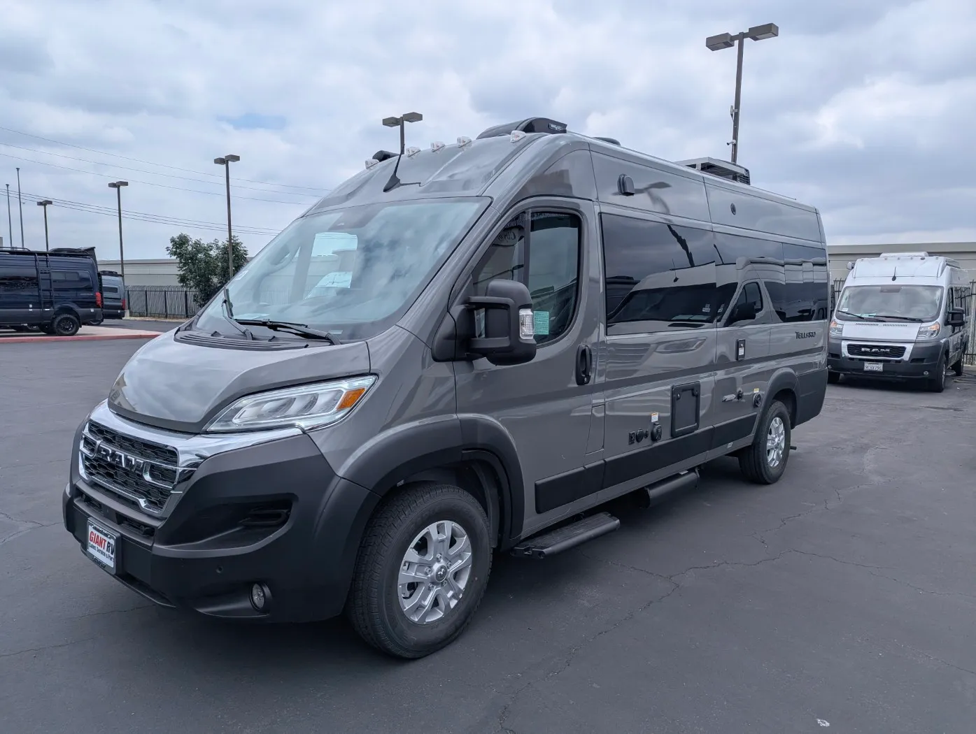2027 Thor Motor Coach Tellaro 20U - Photo 4