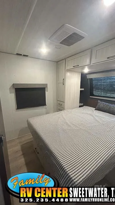 2026 Forest River Surveyor Legend 265RBLE — Photo 5
