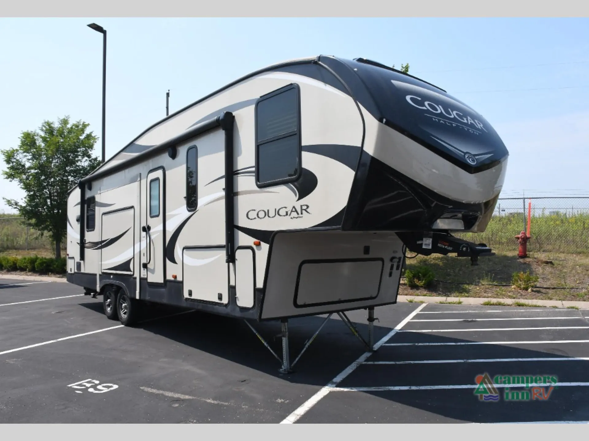 2019 Keystone RV Cougar Half-Ton Series 29RKS - Photo 2