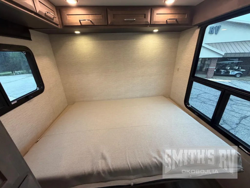 2025 Tiffin Wayfarer 25 RLW, Photos photo 17