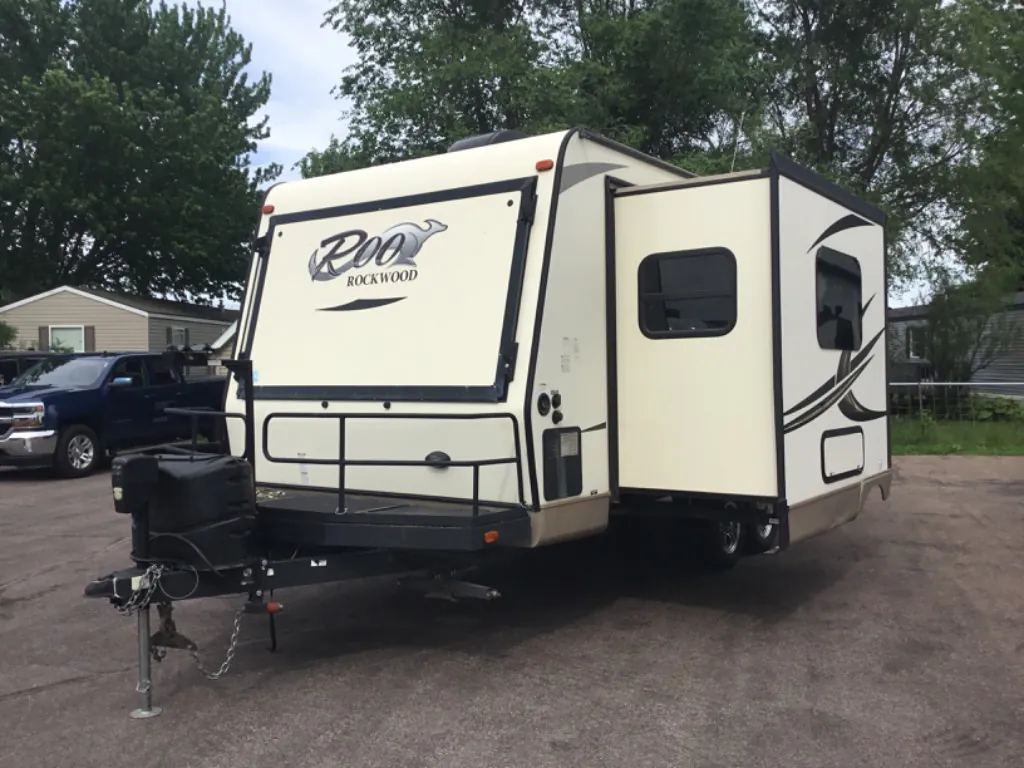 2016 Forest River Rockwood Roo 21BD - Photo 4