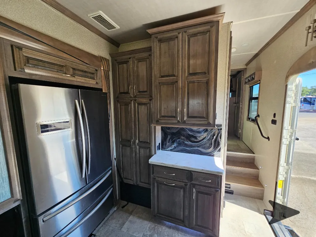 2020 Forest River Cedar Creek Champagne Edition 38EL, Photos photo 39