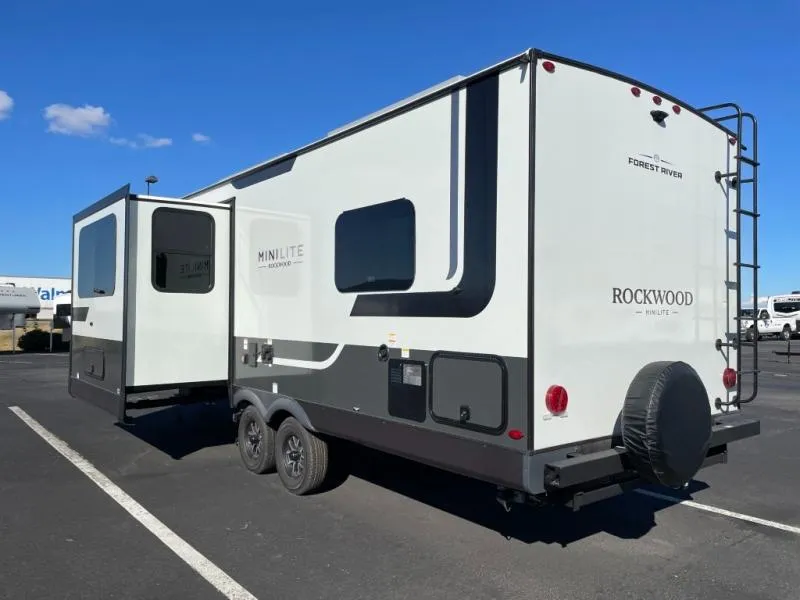 2026 Forest River Rockwood Mini Lite 2506FK - Photo 4