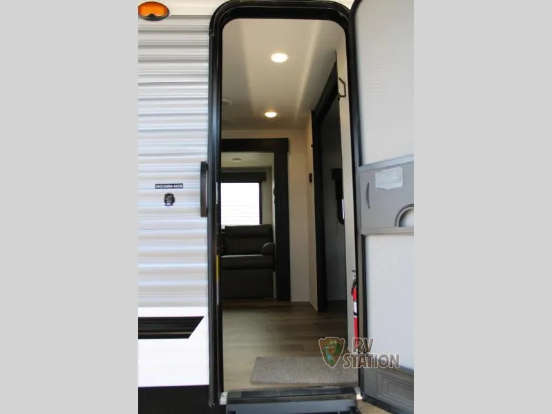 2027 Forest River Puma Camping Edition 303BHCE - Photo 3