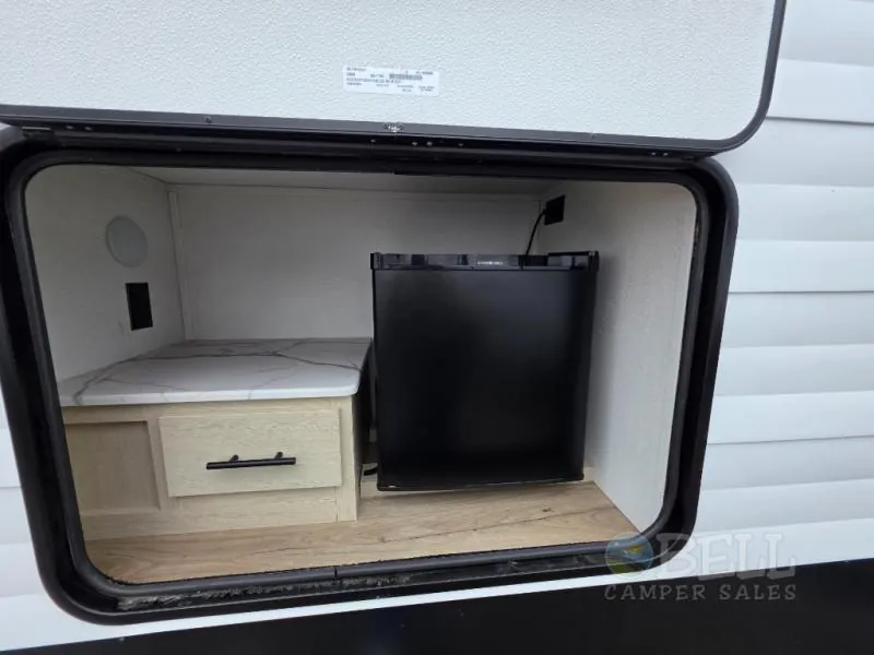 2026 Shasta RVs i-5 Edition 533BH, Photos photo 12