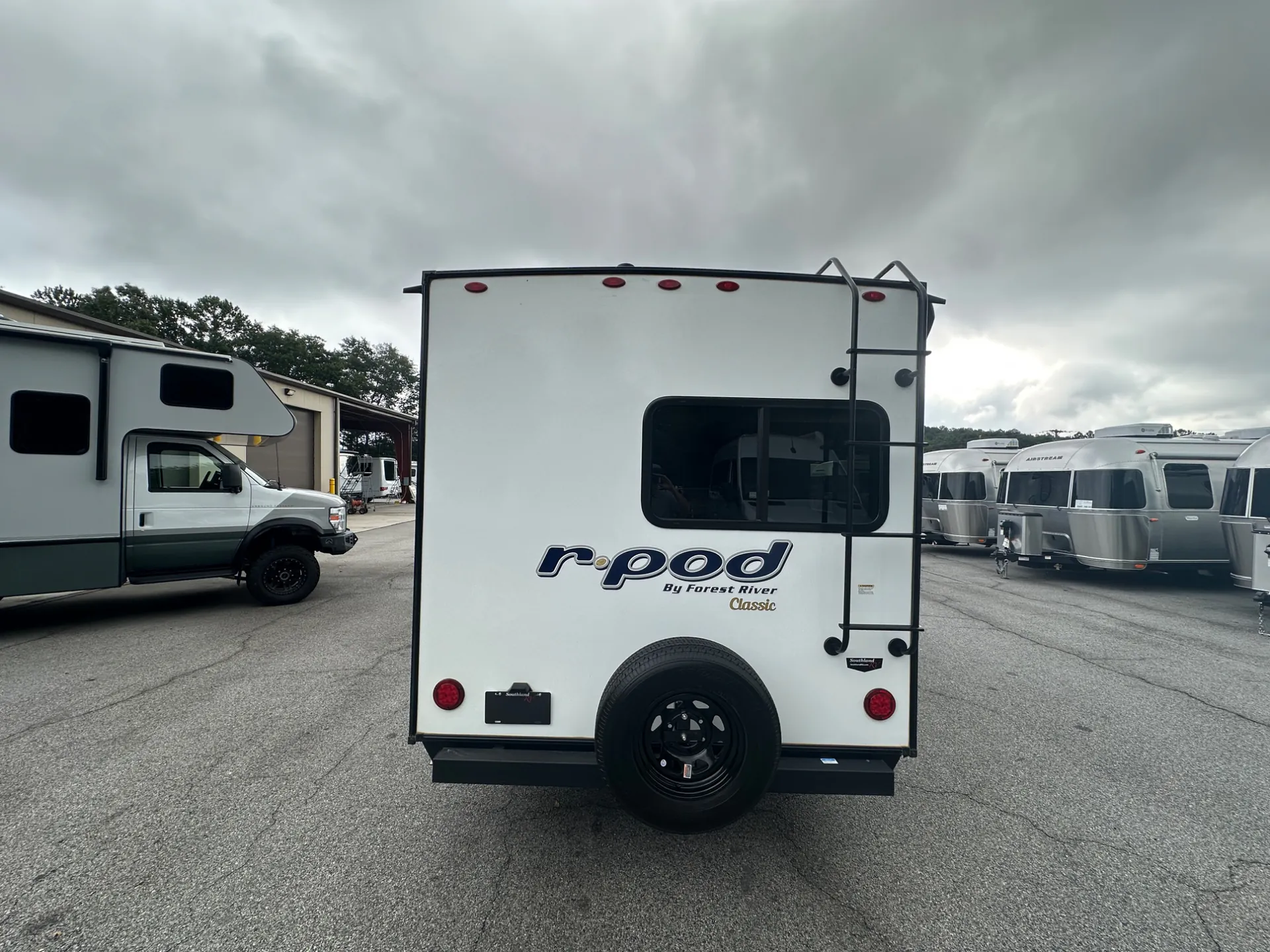 2024 Forest River R-Pod 178 - Photo 4