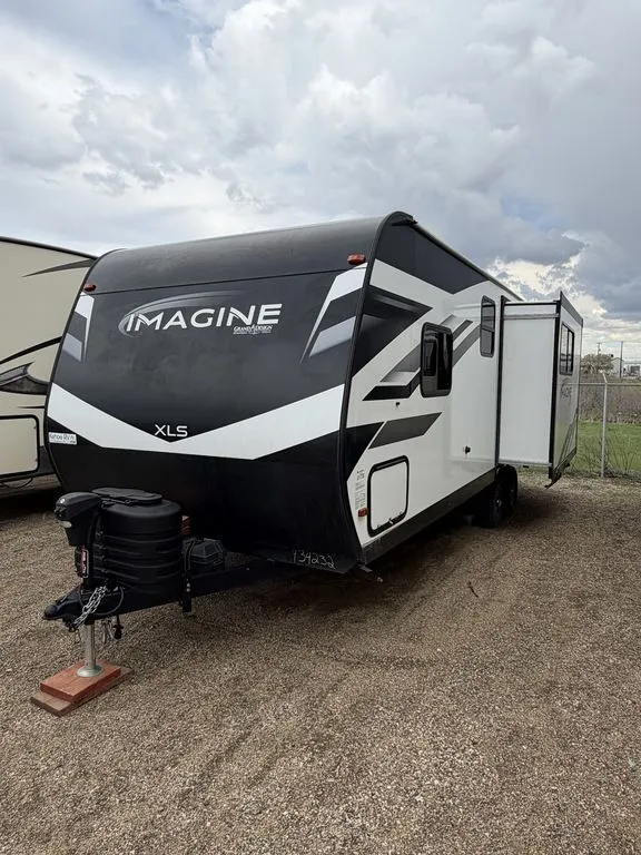 2023 Grand Design Imagine XLS 23LDE - Photo 4