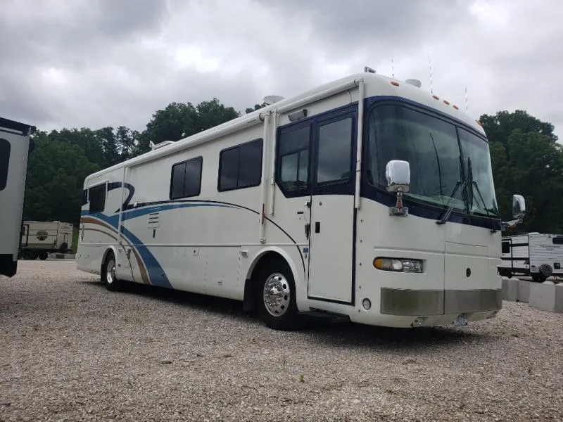 1999 Holiday Rambler Navigator 40WDS - Main photo
