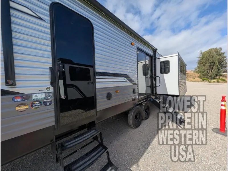 2026 Coachmen Catalina Destination Series 39MKTS - Photo 4