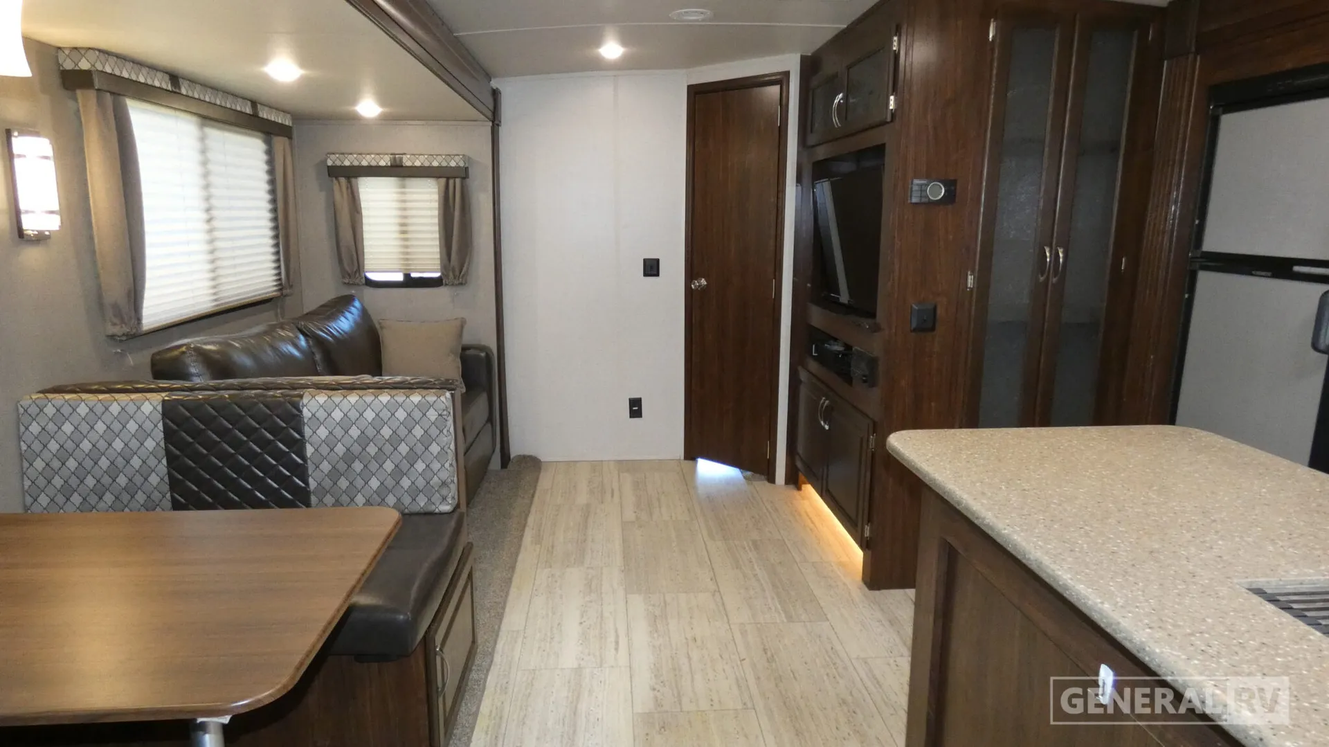2019 Palomino SolAire 314TSBH - Photo 3