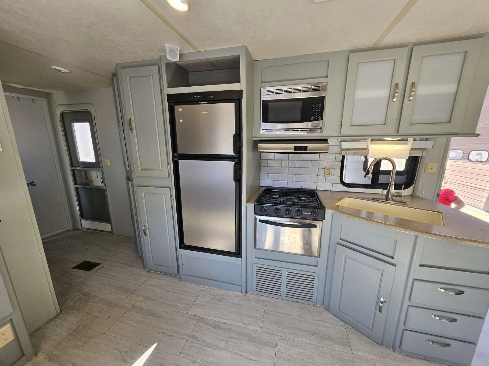 2017 Forest River Salem 27RLSS — Photo 7