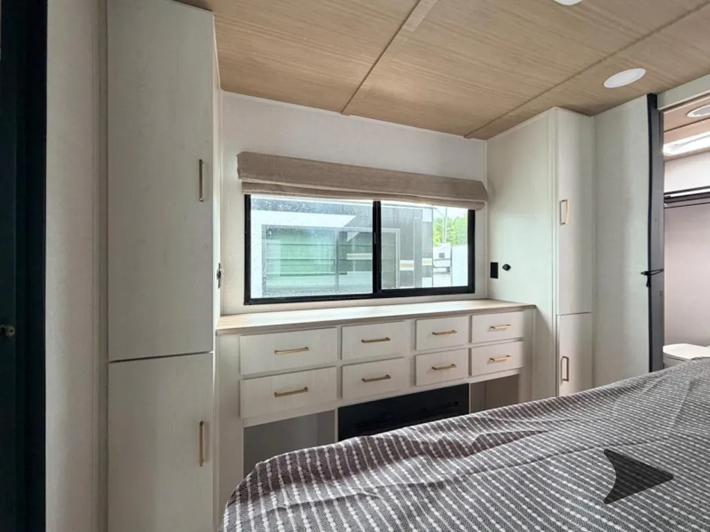 2026 Forest River Vibe Extreme Lite 2500FIK, Photos photo 39