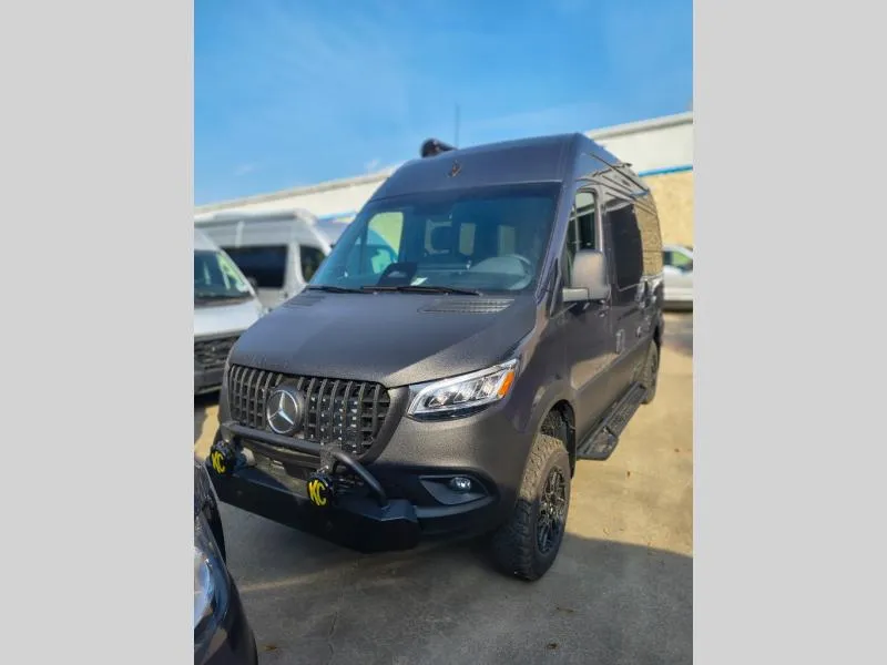2026 Airstream Interstate X - Photo 4