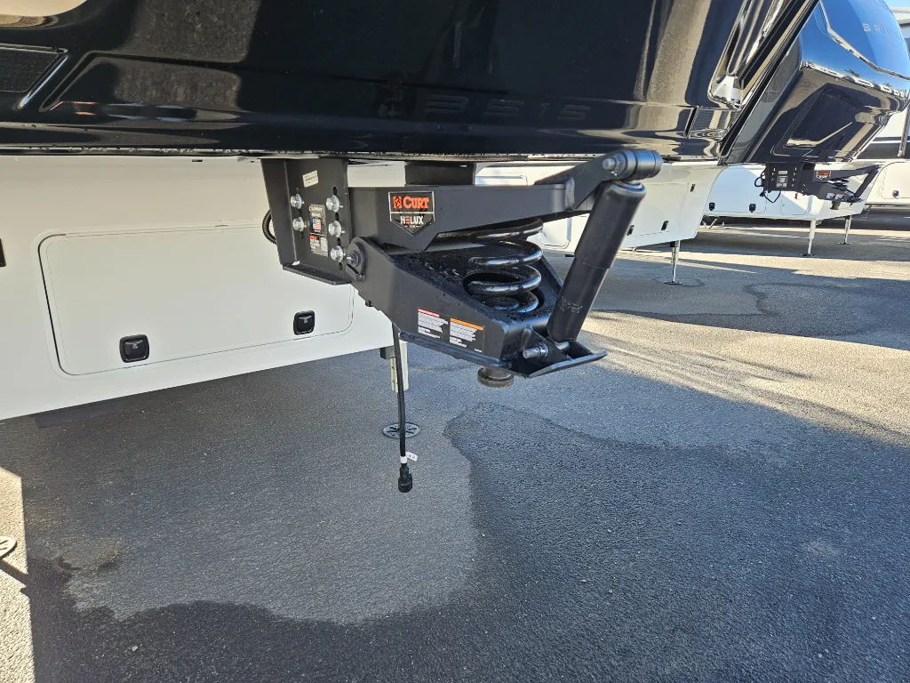 2026 Brinkley Model Z 3515, Photos photo 7