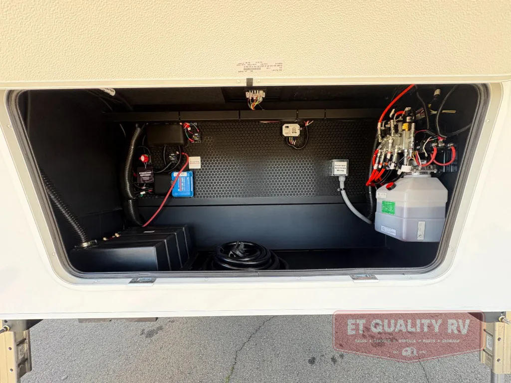 2026 Brinkley Model Z 3515, Photos photo 5