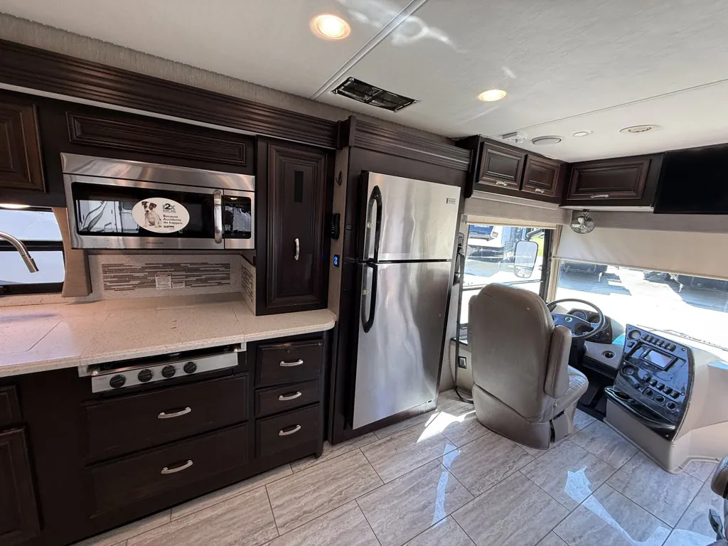 2018 Forest River Berkshire 38A, Photos photo 32