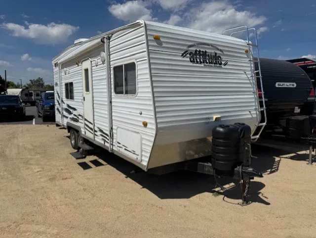 2005 Eclipse ATTITUDE 23FSAK - Photo 2
