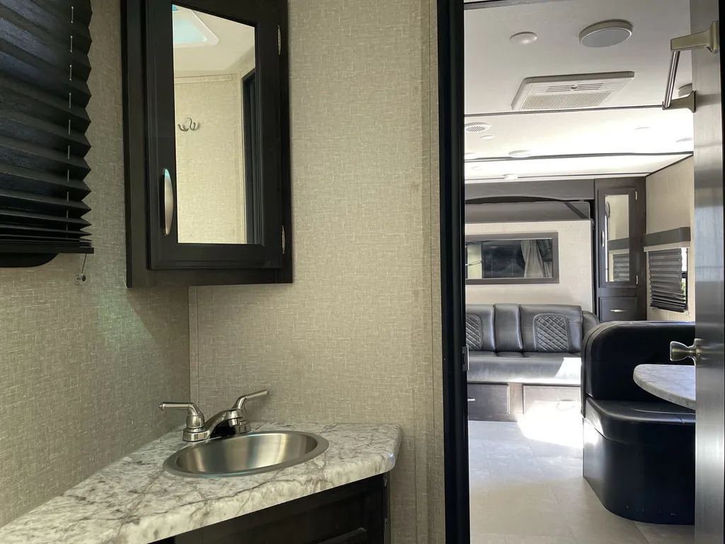 2020 Grand Design Imagine XLS 21BHE, Photos photo 12