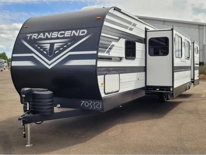 2025 Grand Design Transcend 325BHT - Photo 4