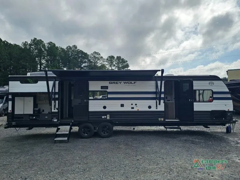 2027 Forest River Cherokee Grey Wolf 29TE - Photo 3