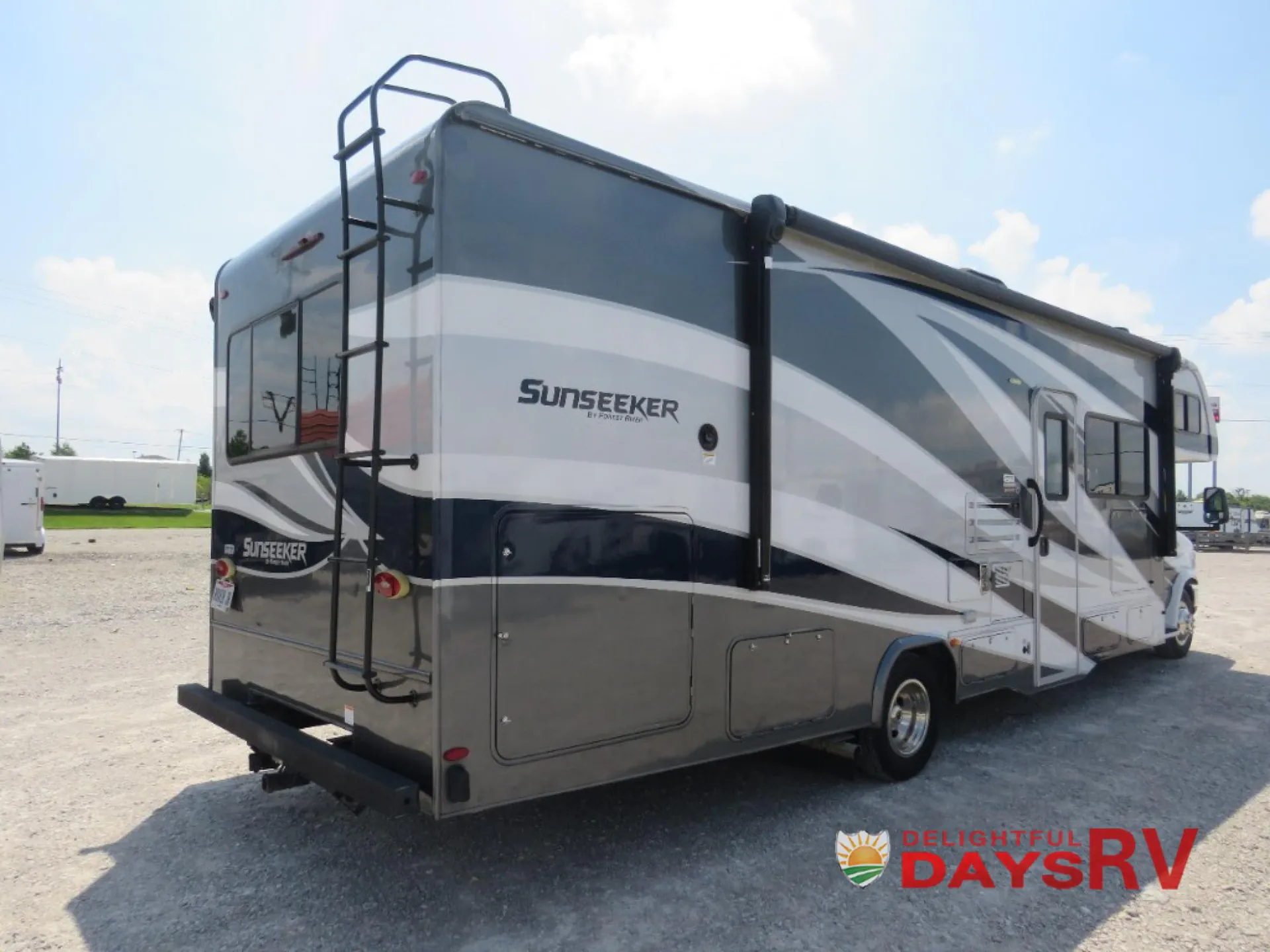 2020 Forest River Sunseeker 3050S - Photo 3