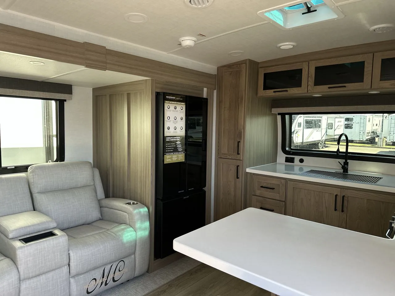 2027 Forest River Rockwood Mini Lite 2523MBR - Photo 4