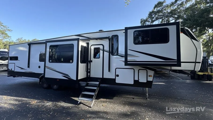2026 Coachmen Phoenix 334FL - Photo 2
