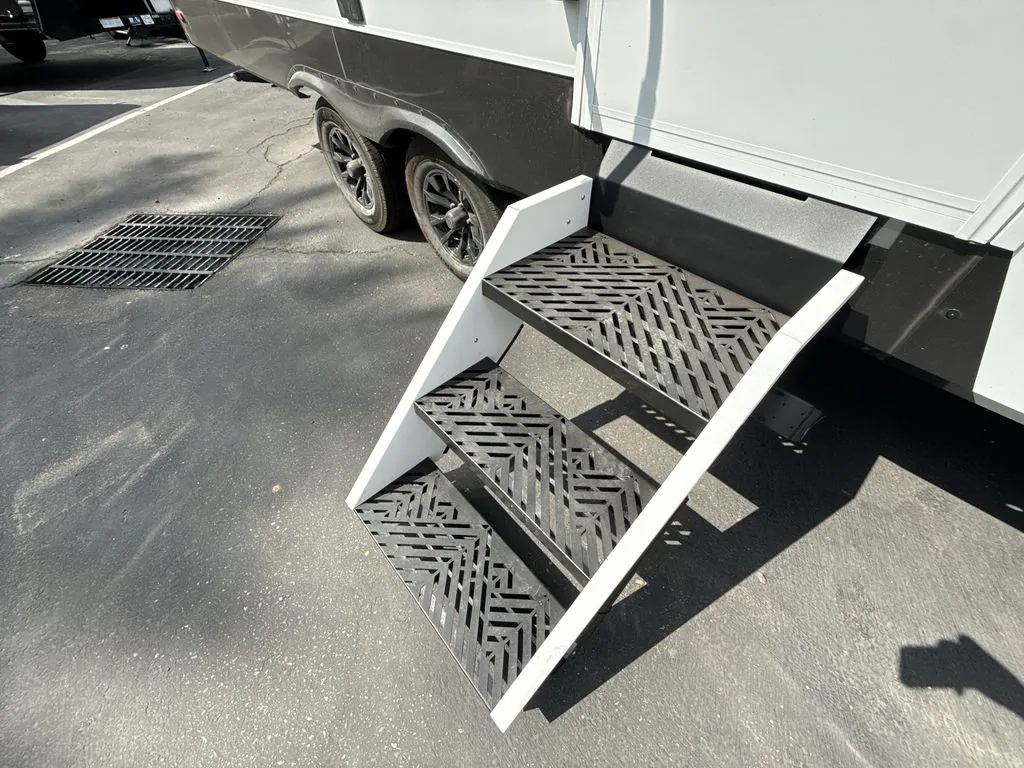 2026 Brinkley Model Ix 20X, Photos photo 21