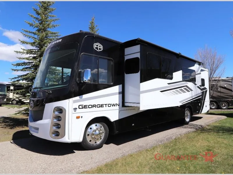 2026 Forest River Georgetown 5 Series 31L5 - Photo 4