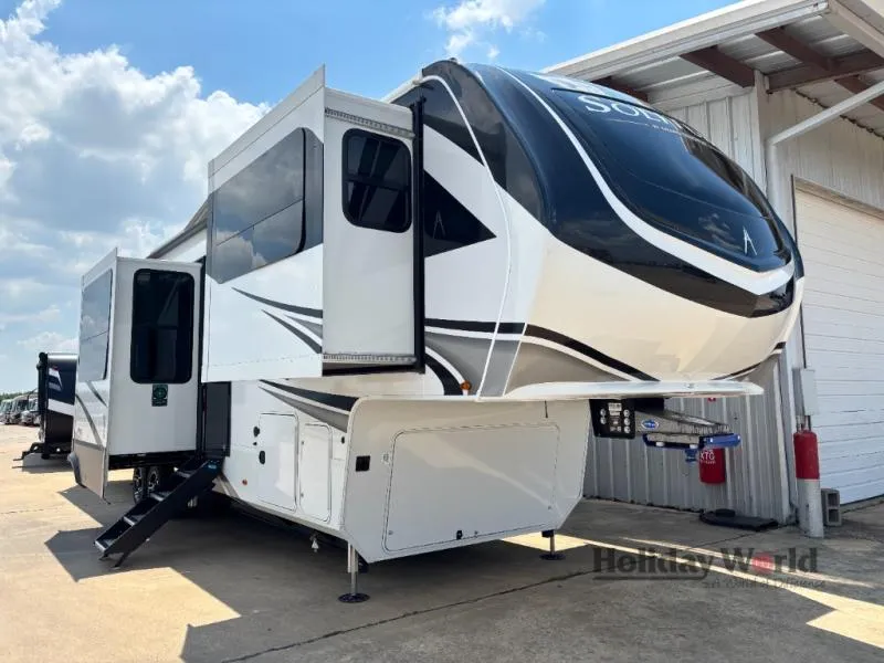 2026 Grand Design Solitude 380FL - Photo 2