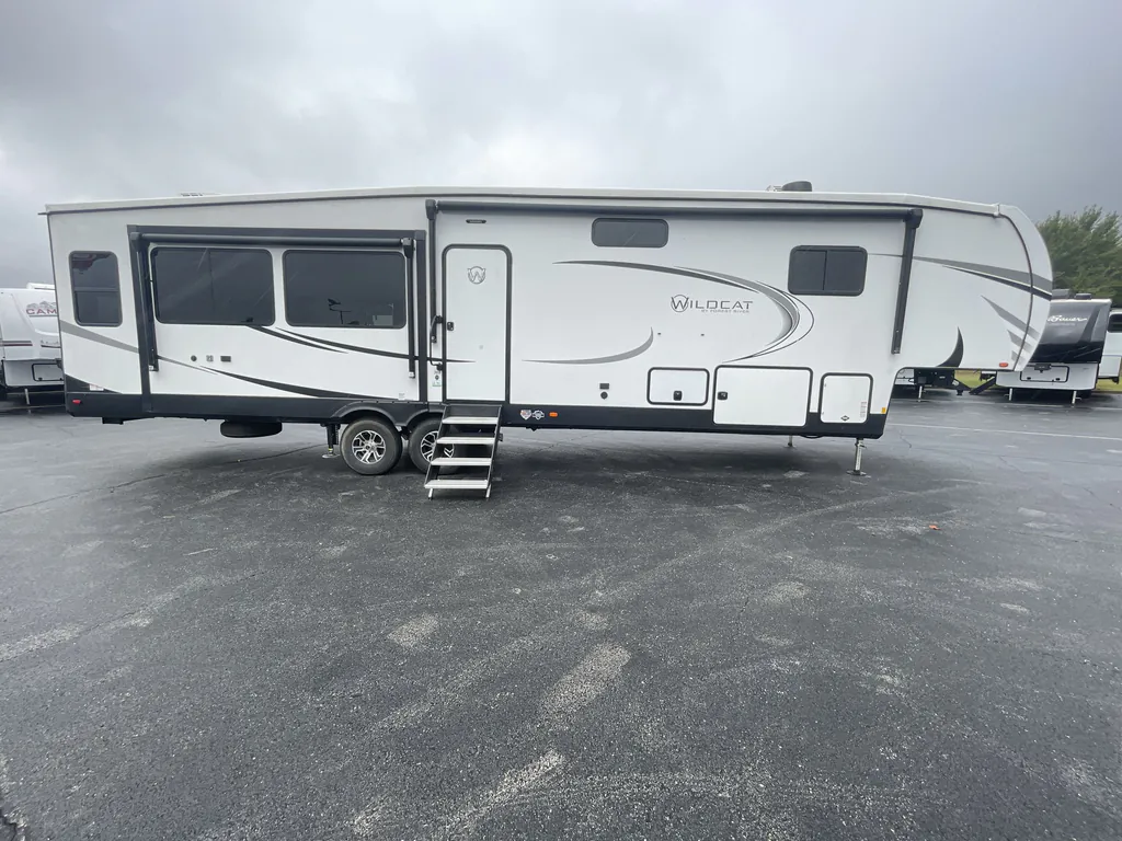 2023 Forest River Wildcat 369MBL, Photos photo 5