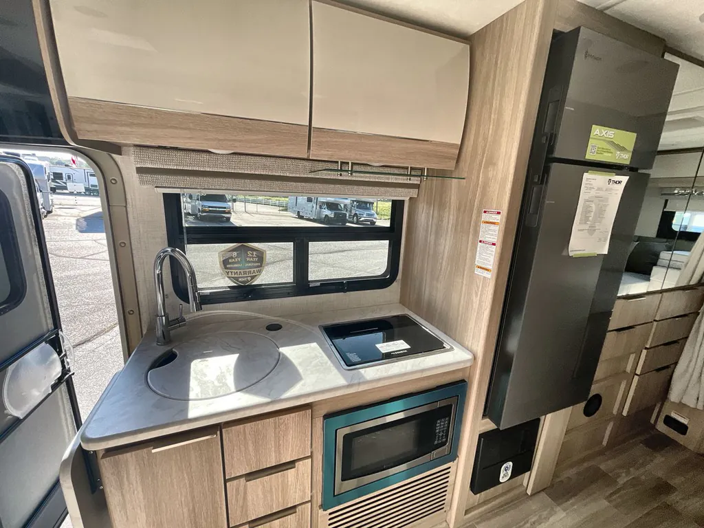 2026 Thor Motor Coach Axis 26.2, Photos photo 17