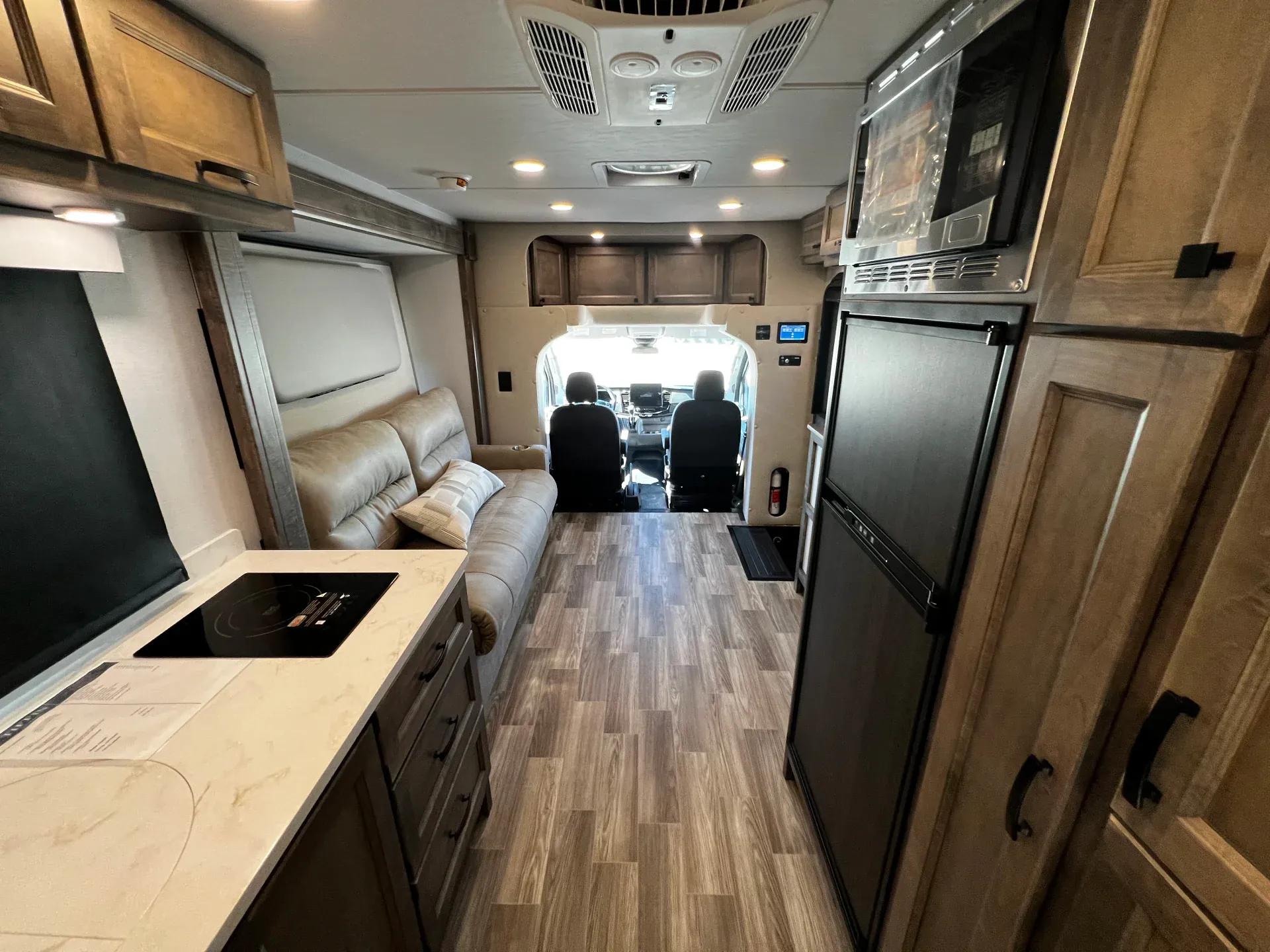 2026 Tiffin Midas 24 MT - Photo 4
