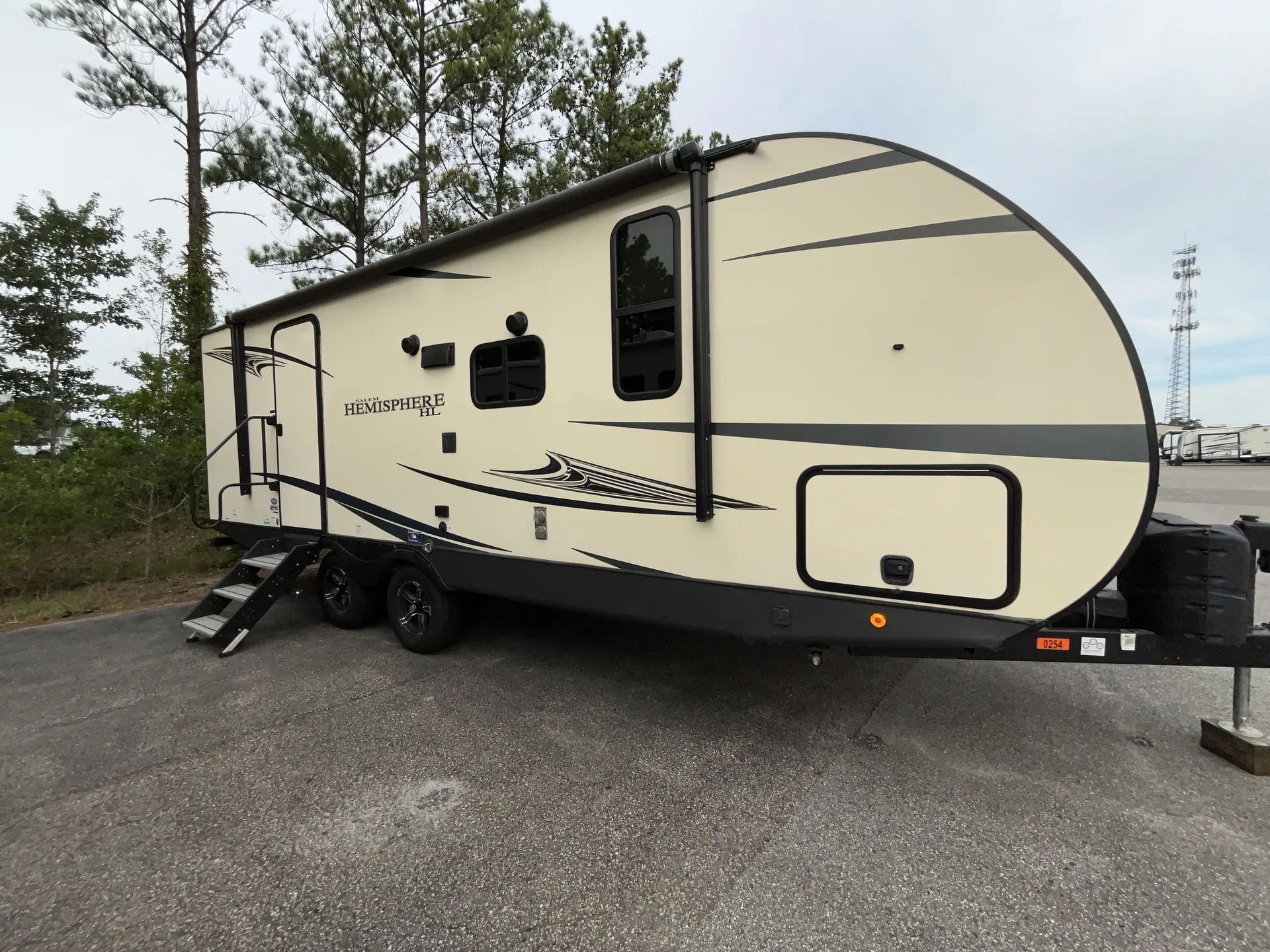 2020 Forest River Salem Hemisphere 22RBHL — living area main