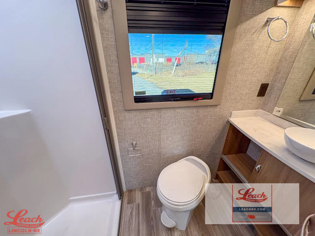 2025 Tiffin Wayfarer 25 XRW, Photos photo 19