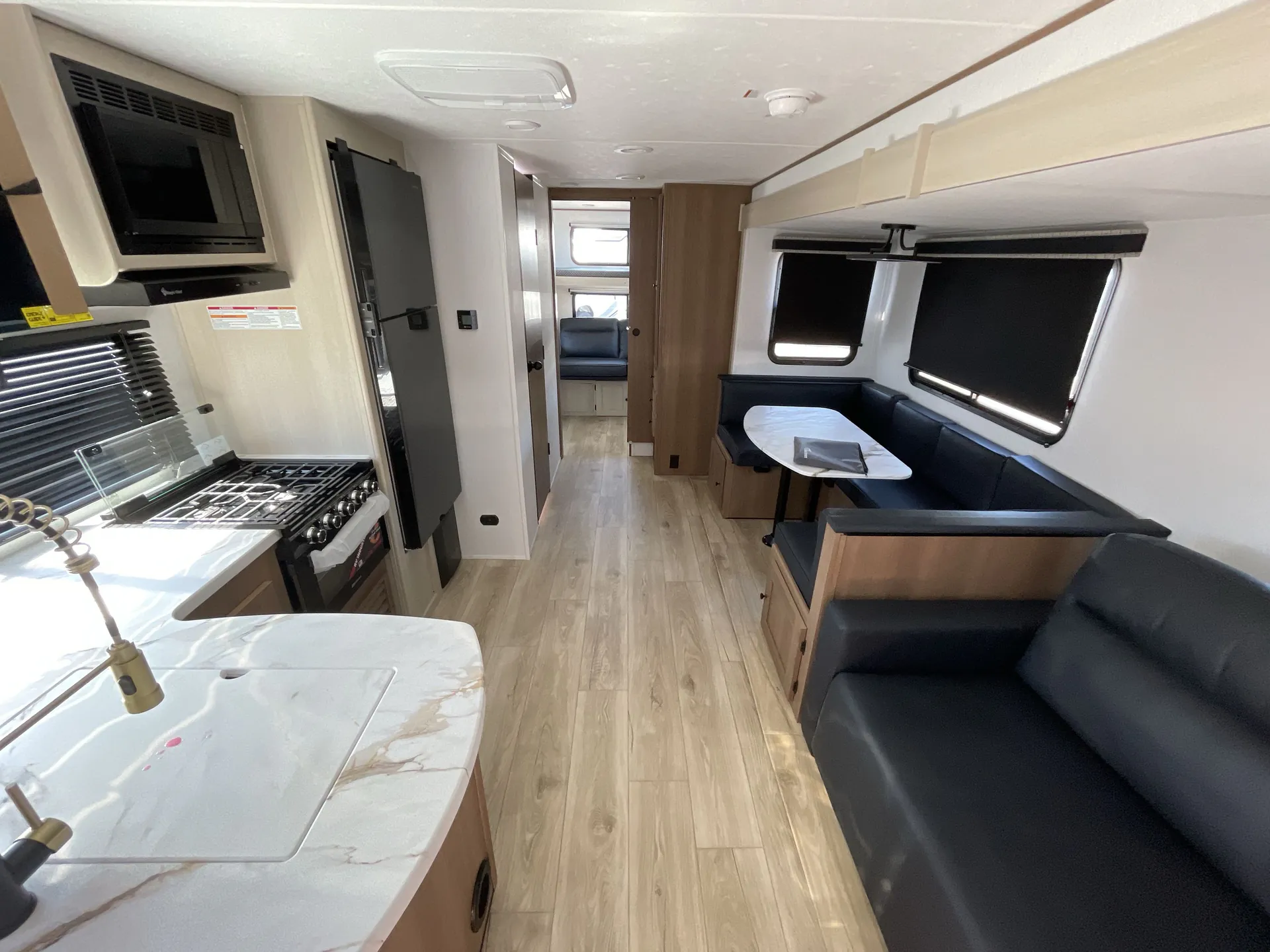 2026 Coachmen Apex Ultra-Lite 291TBSS — living area main