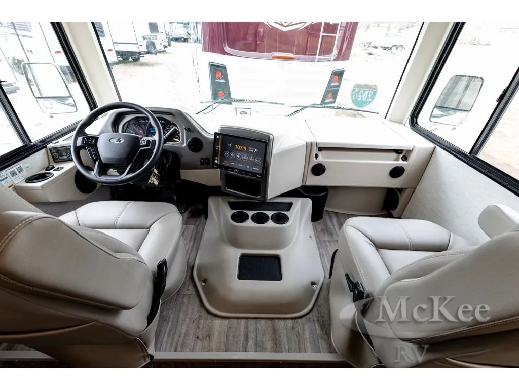 2026 Thor Motor Coach ACE 32B - Photo 4