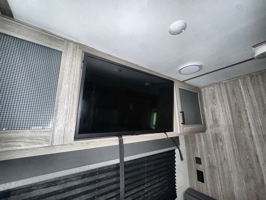 2022 Keystone Passport SL 229RK - Photo 3