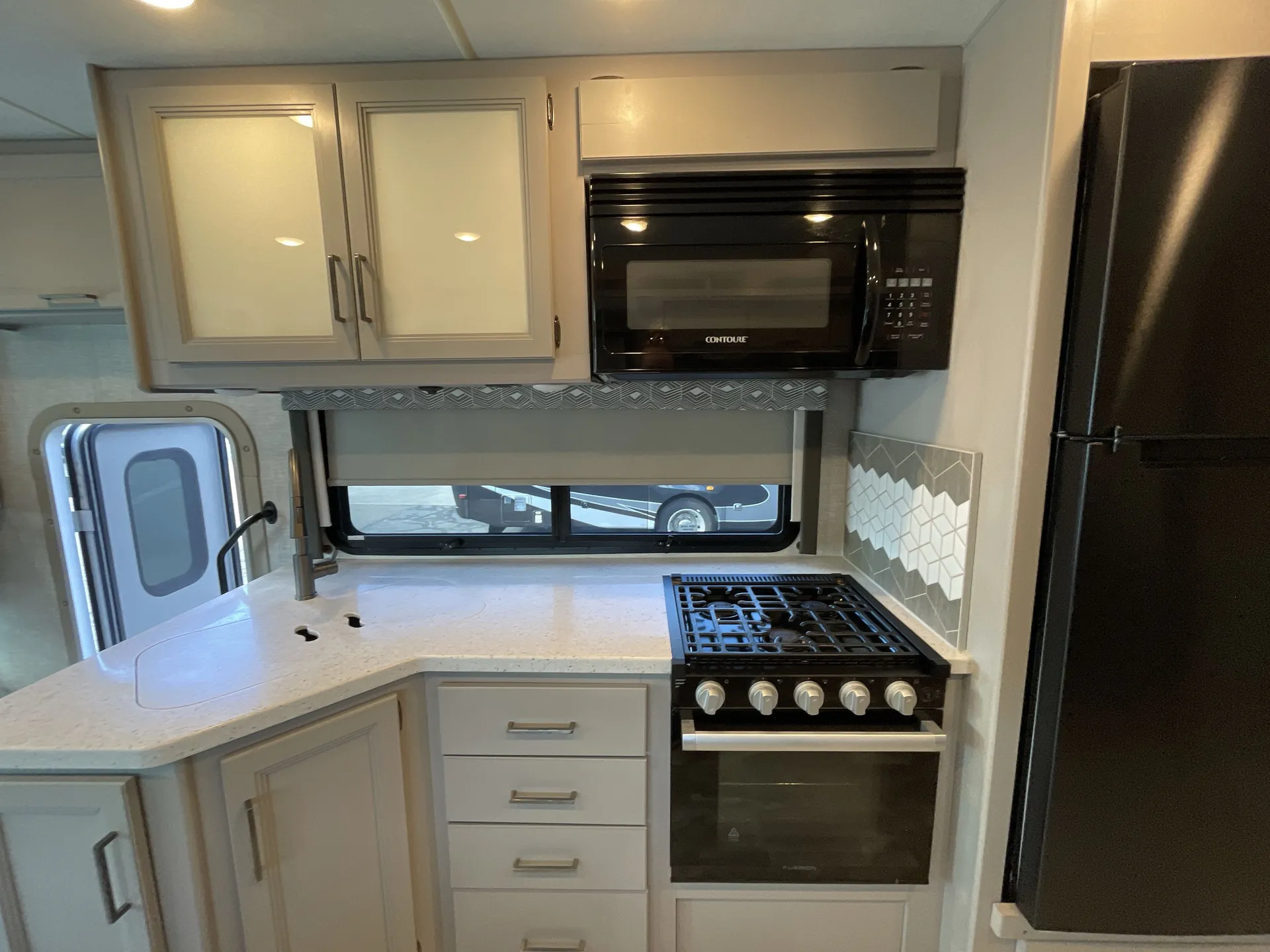 2023 Thor Motor Coach Windsport 34A — living area main