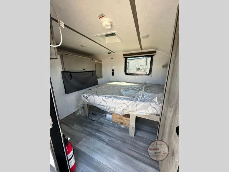 2026 Sunset Park RV SunRay 119 - Photo 4