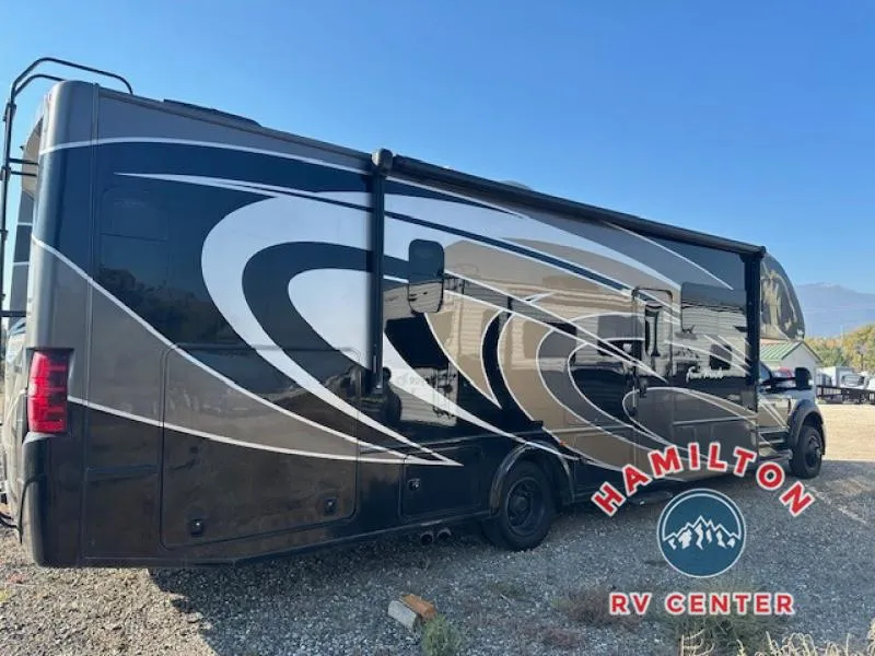 2018 Thor Motor Coach Four Winds 35SB - Photo 3