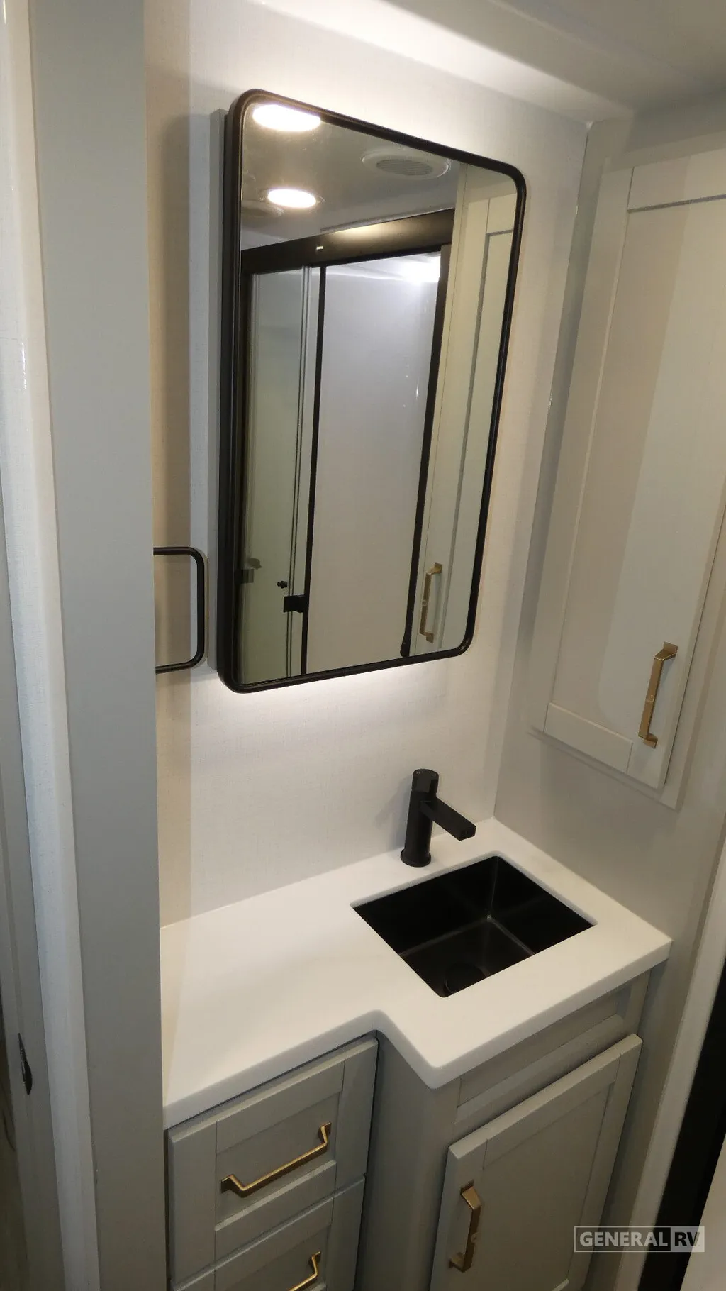 2025 Brinkley Model Z 2670, Photos photo 11