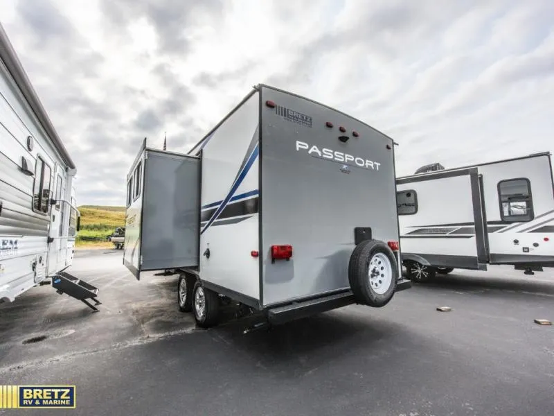 2019 Keystone RV Passport 198MLWE - Photo 4