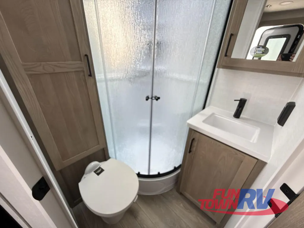 2027 Forest River Rockwood Mini Lite 2205S, Photos photo 14